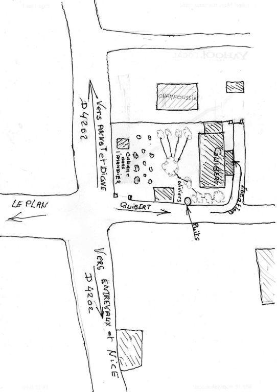Studio Massacan Entrevaux Luaran gambar