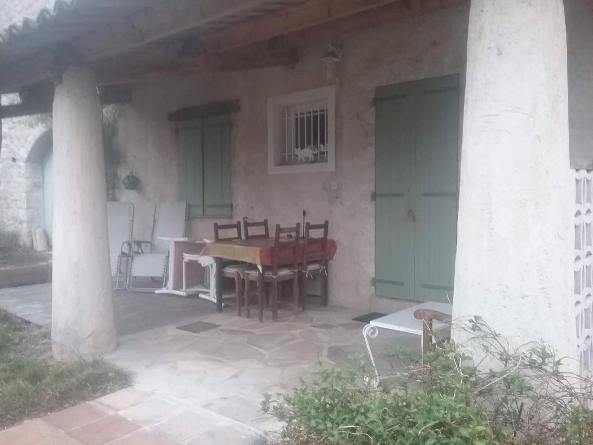Studio Massacan Entrevaux Luaran gambar
